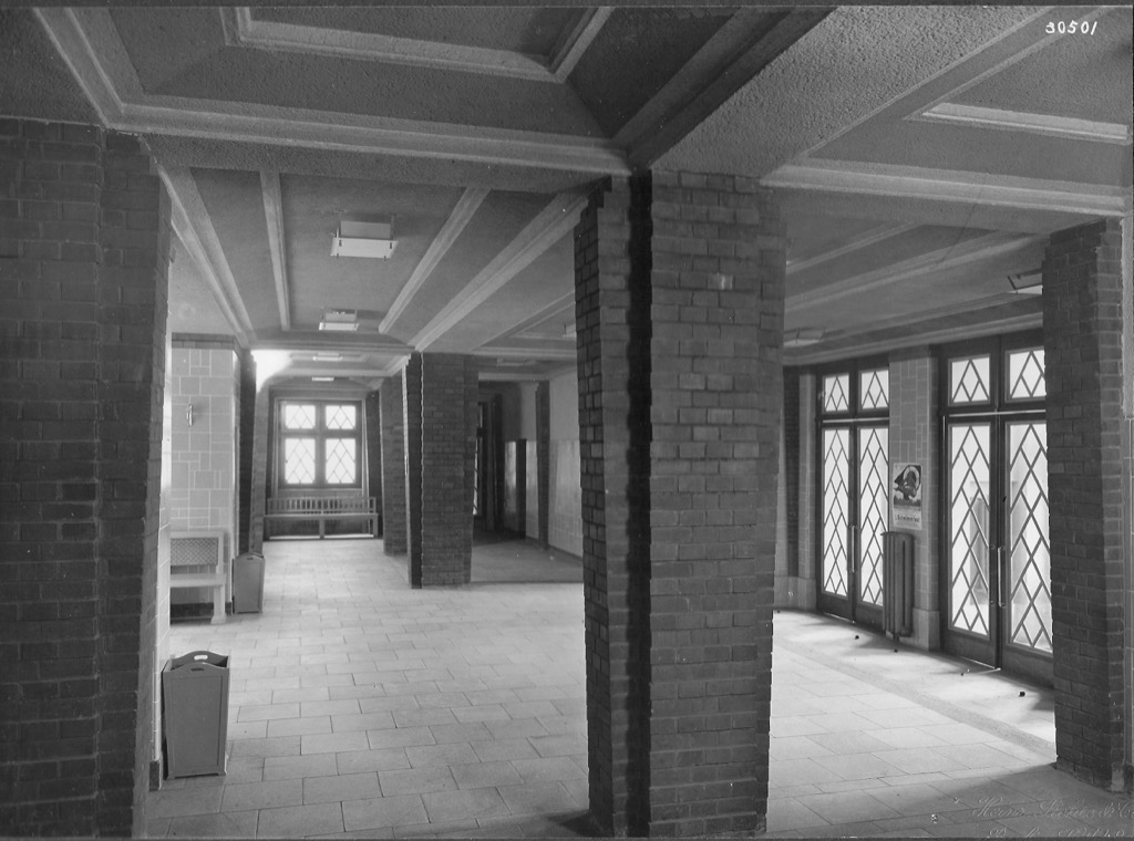 Eingangshalle – Historische Aufnahme
